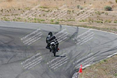 media/Apr-20-2025-AHRMA (Sun) [[393a79c373]]/Race/Group 2/Turn 4b/